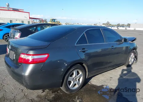 2009 Toyota Camry Le z USA, uszkodzony, nr VIN 4T1BE46K09U858578